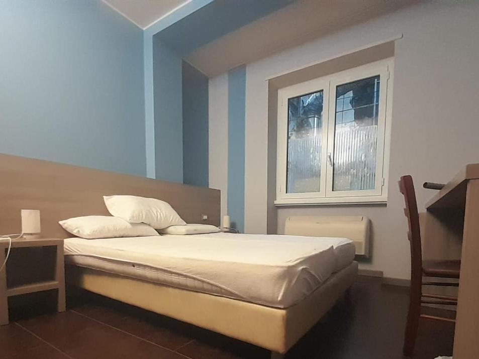 Hll Hotel Lungolago Lecco-Como Lake Zewnętrze zdjęcie