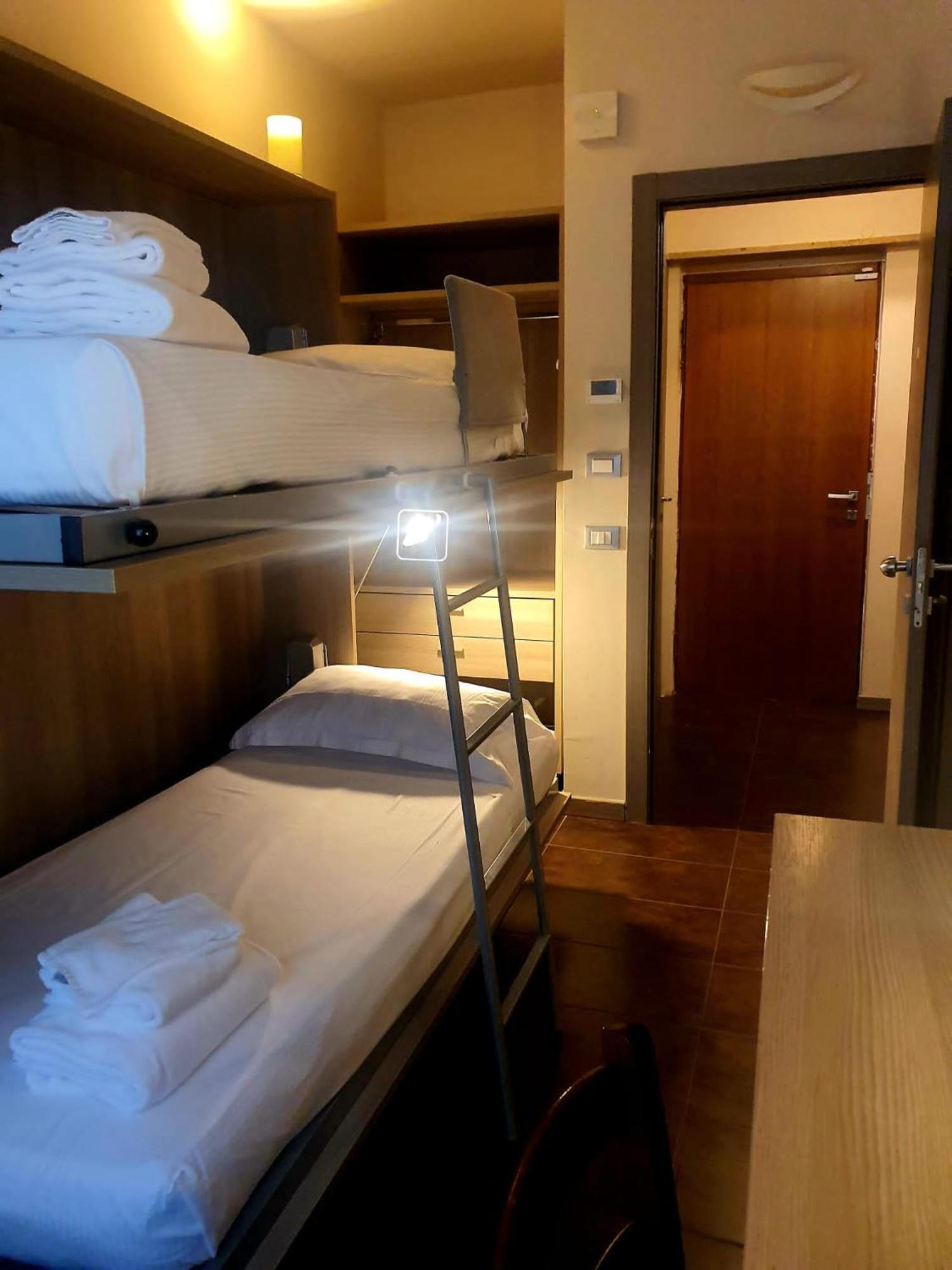 Hll Hotel Lungolago Lecco-Como Lake Pokój zdjęcie