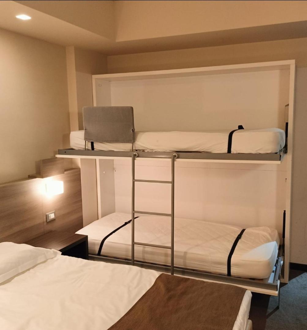 Hll Hotel Lungolago Lecco-Como Lake Zewnętrze zdjęcie